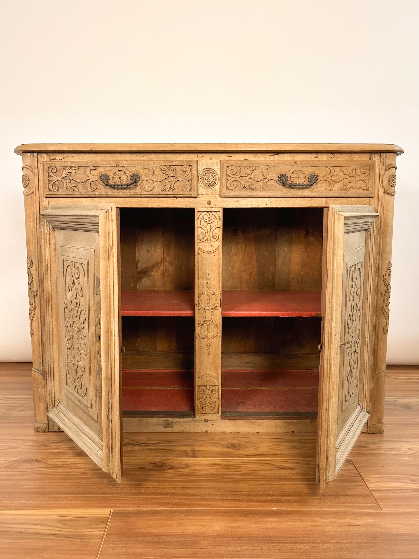 Floret Side Board
