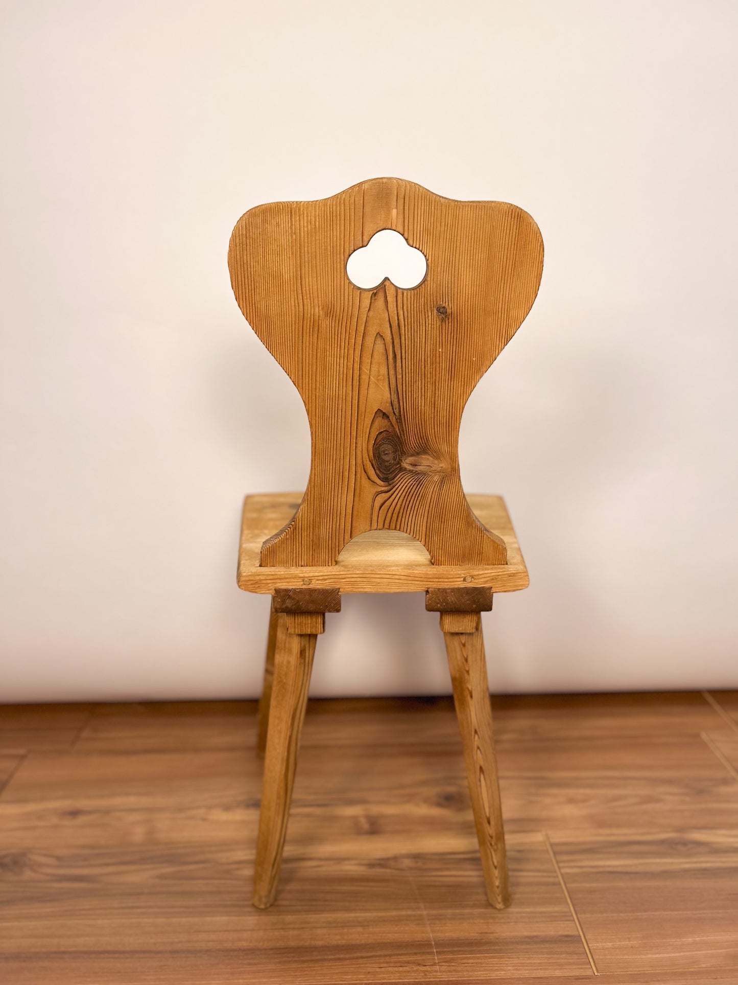 Heidi Fireplace Chair