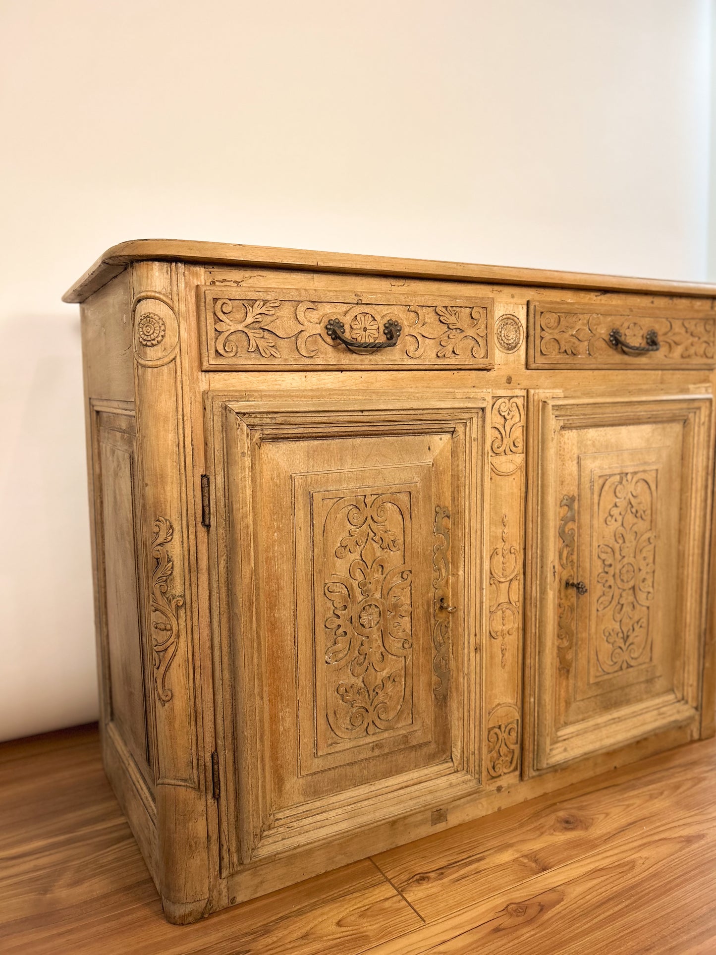 Floret Side Board