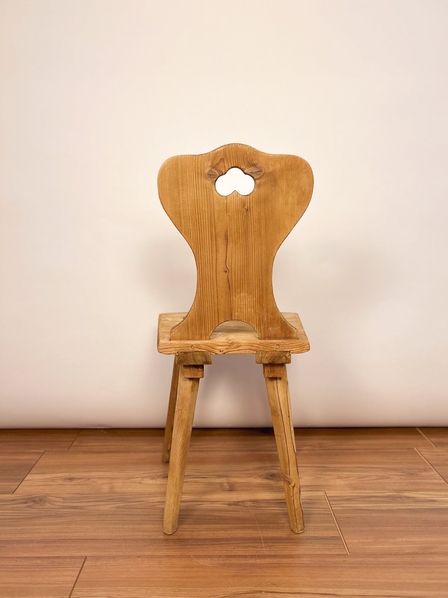 Heidi Fireplace Chair