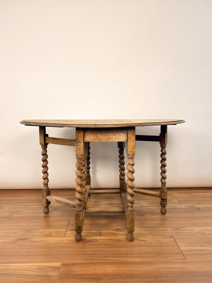 Marie Small Gateleg Table