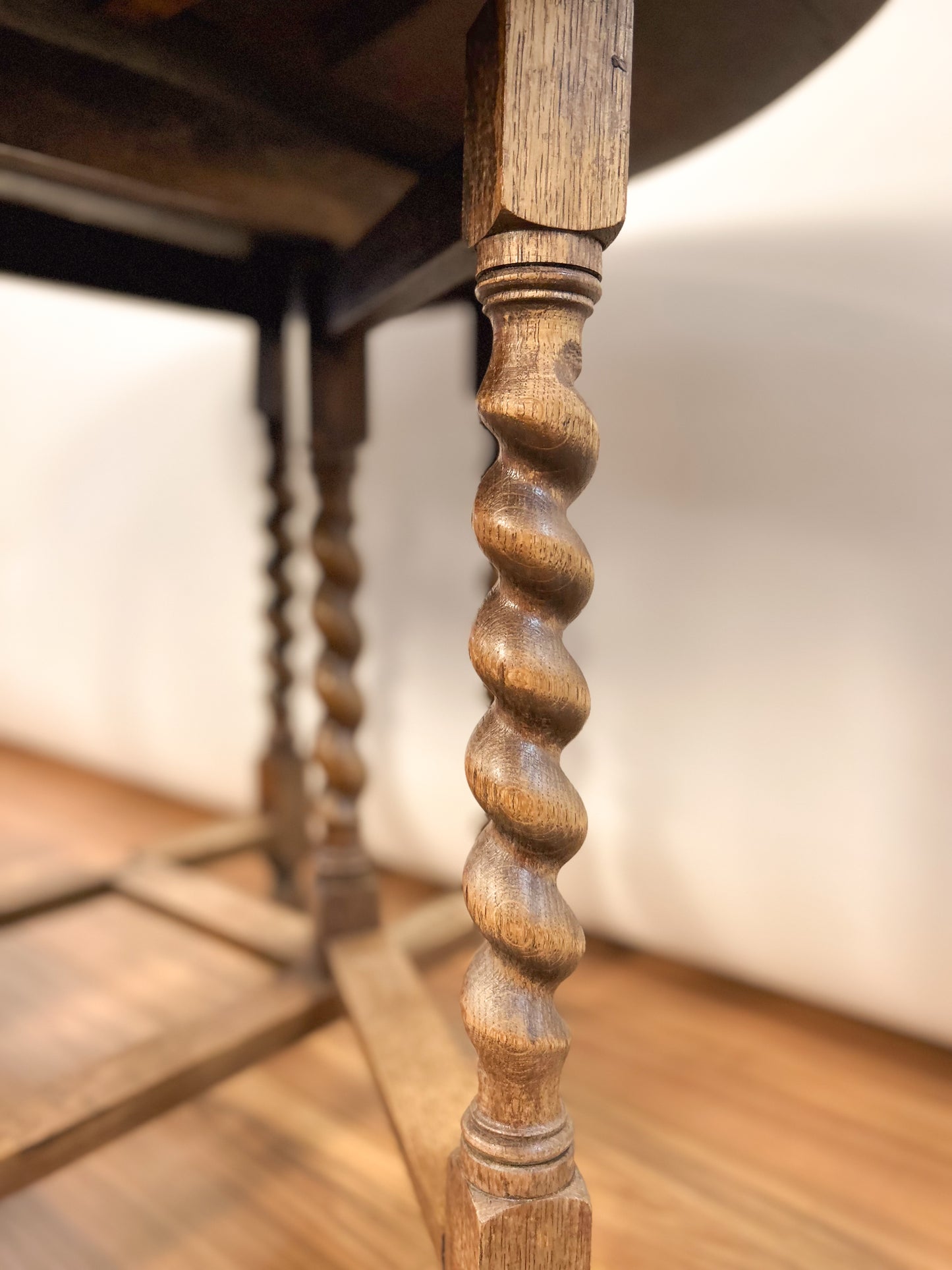 Marie Small Gateleg Table